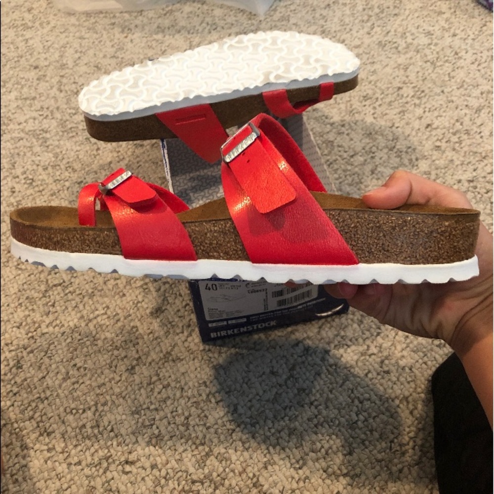 Mayari Birkenstock’s